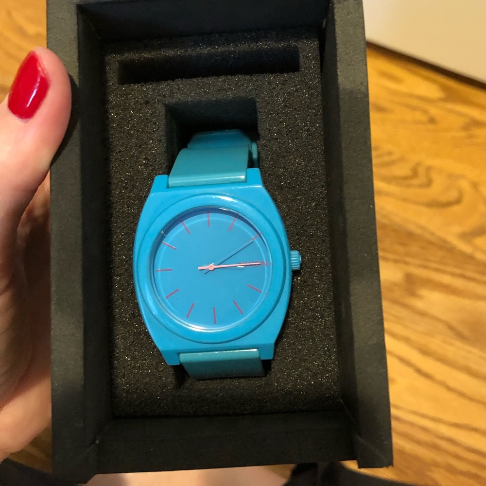 Nixon Watch